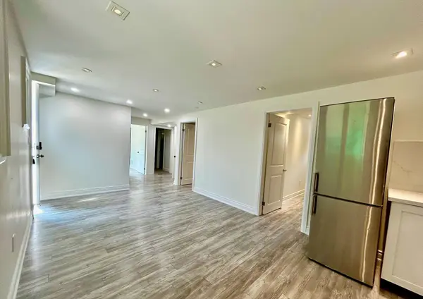 BSMT-18 King Richard CT, Markham, ON L3P 1M1