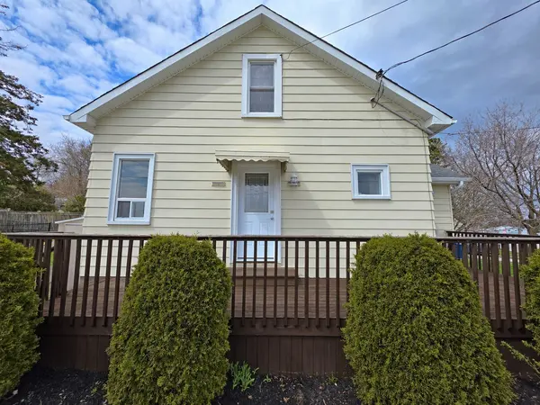 500 The Queensway South N/A, Georgina, ON L4P 2E3