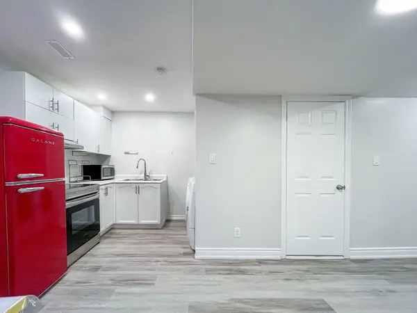 22 Vandervoort DR #2 Bedroom Basement, Richmond Hill, ON L4E 0C6