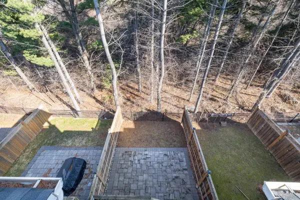 92 Radial DR, Aurora, ON L4G 0Z8