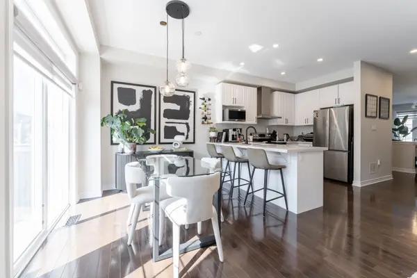 260 Kincardine ST #MAIN, Vaughan, ON L4H 4H9