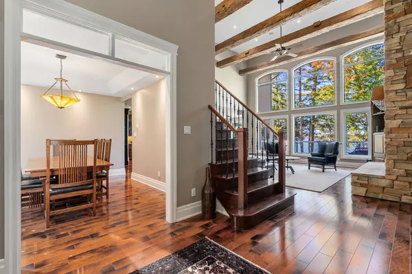 1220 Shoreview DR, Innisfil, ON L9S 2L5