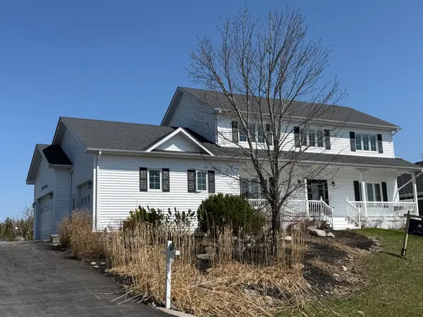 3 BRECHIN CRES, Oro-medonte, ON L0K 1N0