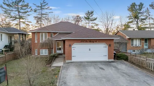 254 Old Mosley ST, Wasaga Beach, ON L9Z 2H8