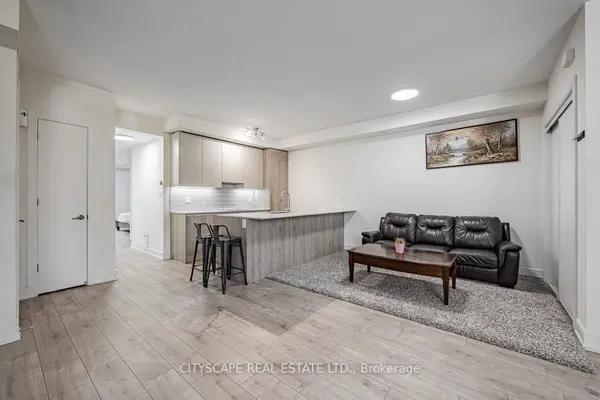 66 Longbranch AVE #1, Toronto W06, ON M8W 3J4