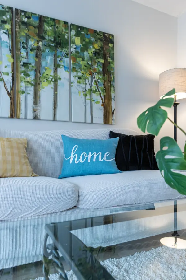 2605 Woodchester DR #57, Mississauga, ON L5K 2E3