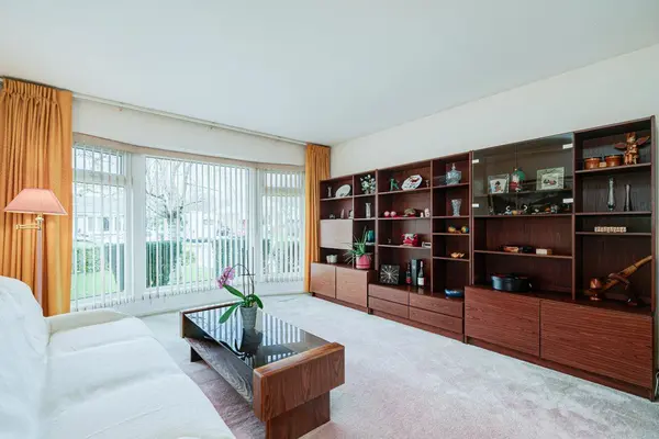 1188 WESTERDAM RD, Mississauga, ON L4Y 2H4