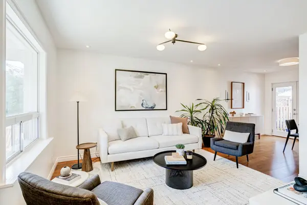 712 Willard AVE, Toronto W02, ON M6S 3S5