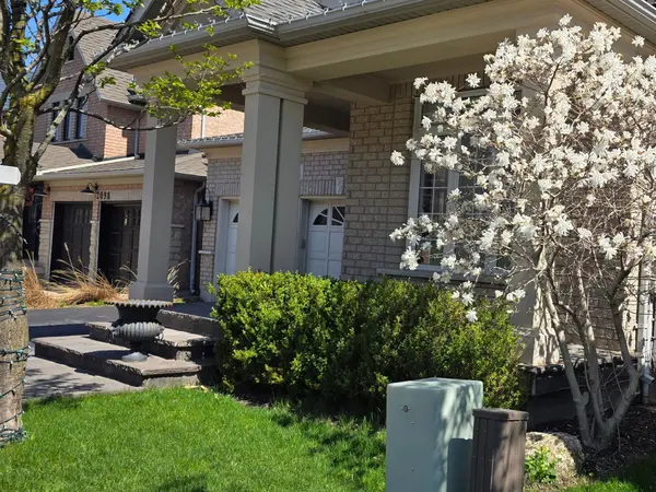 2096 Newell CRES, Burlington, ON L7L 7C2