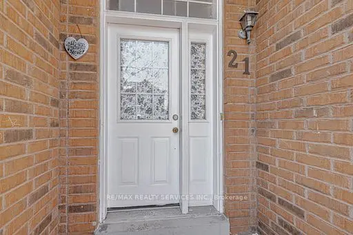 170 Havelock DR #21, Brampton, ON L6W 4T3