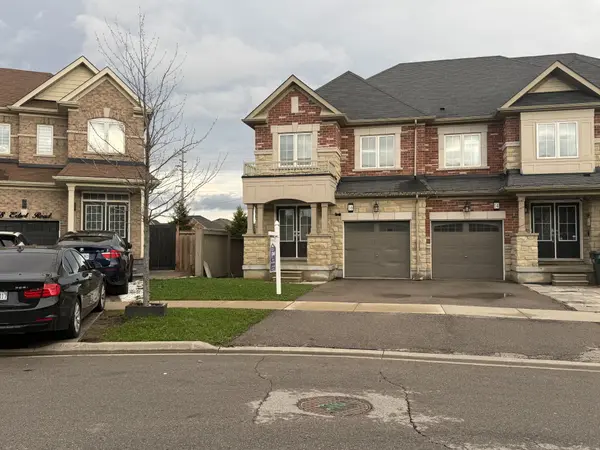 16 Edsel RD, Brampton, ON L7A 4K6