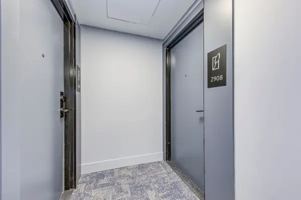 430 Square One DR #2908, Mississauga, ON L5B 0L6