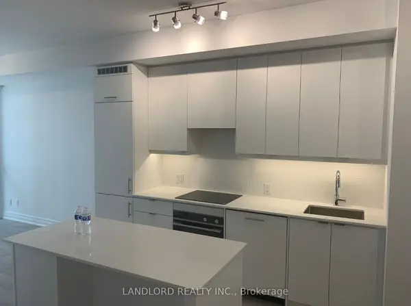 36 Elm DR W #703, Mississauga, ON L5B 0N3