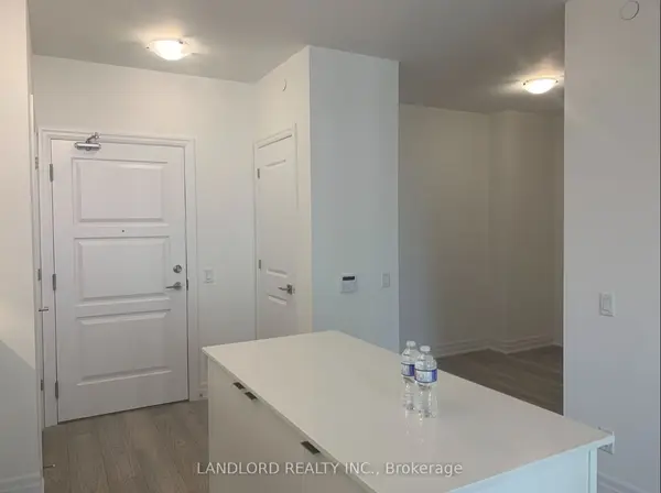 36 Elm DR W #703, Mississauga, ON L5B 0N3