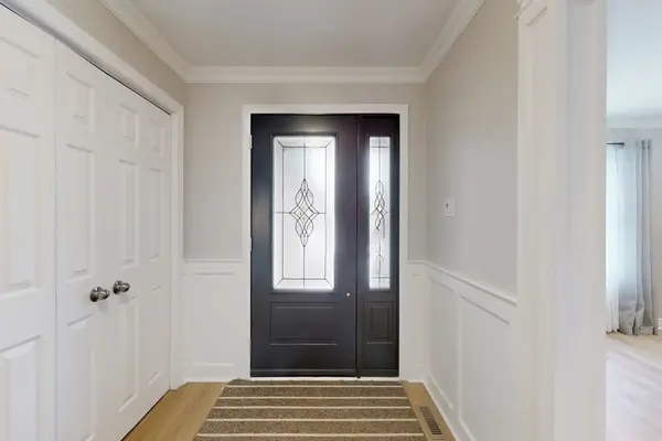 49 Mikado CRES, Brampton, ON L6S 3R5