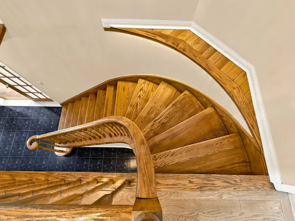 5714 Colby CT, Mississauga, ON L5M 4S7