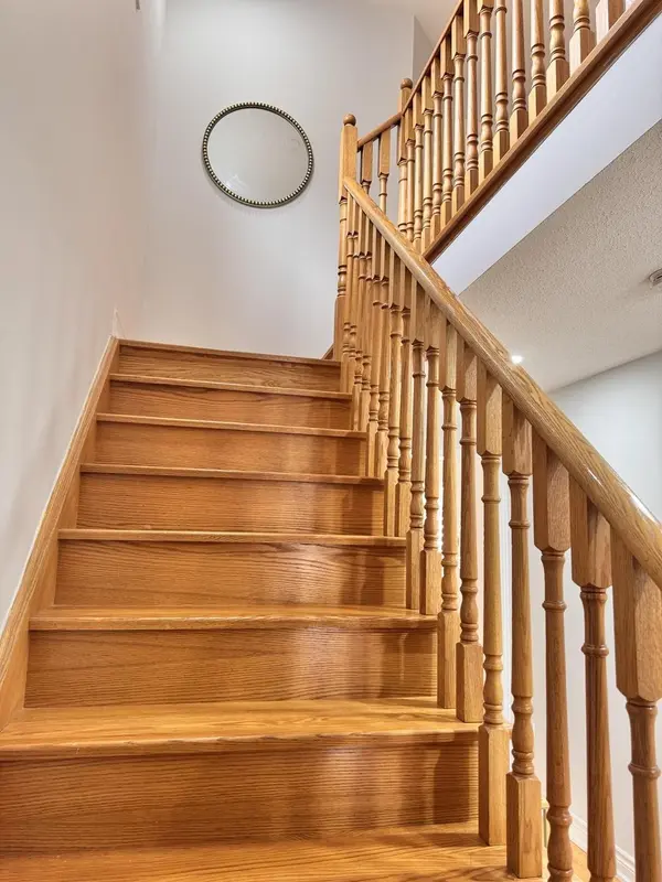 65 Bellchase TRL, Brampton, ON L6P 3L9