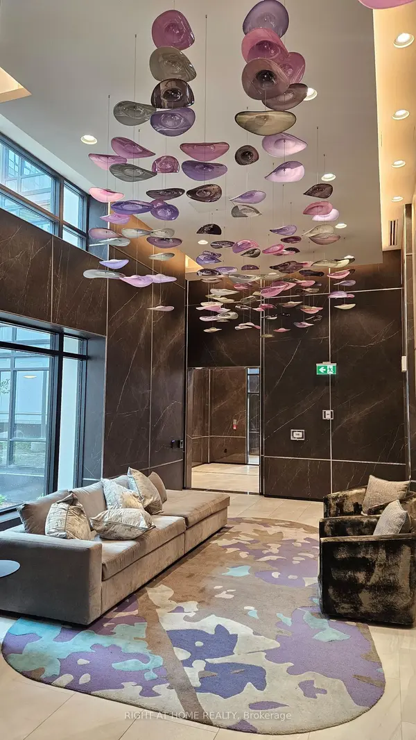 5 Mabelle AVE #1534, Toronto W08, ON M9A 0C8