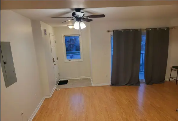 5050 Intrepid DR #74, Mississauga, ON L5M 0E5