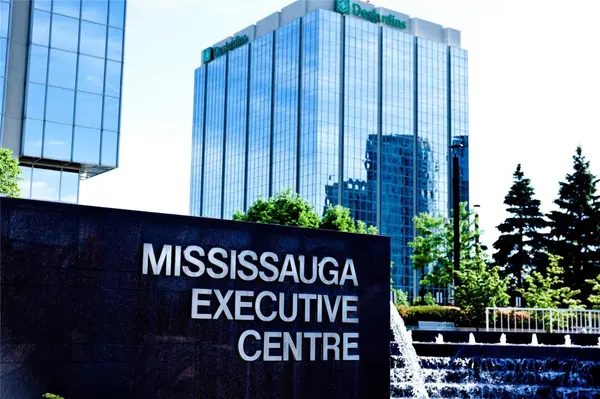 4 Robert Speck Pkwy #310, Mississauga, ON L4Z 1S1