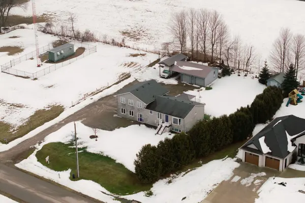 88650 Hilltop LN, Malahide, ON N5H 0B1