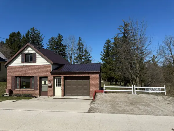 22 McGivern ST, Brockton, ON N0G 2V0