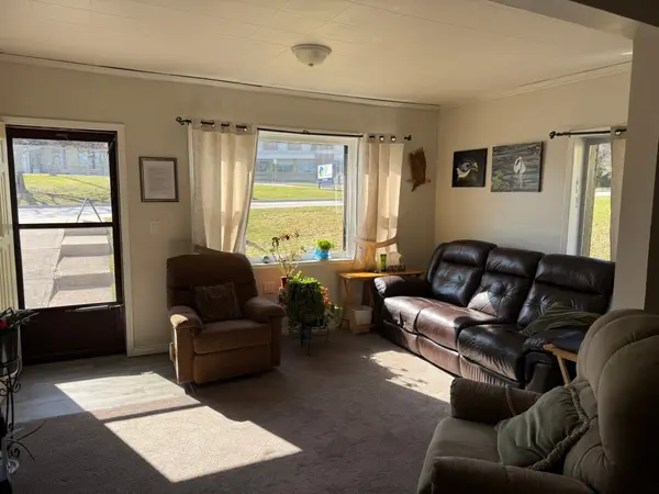 22 McGivern ST, Brockton, ON N0G 2V0