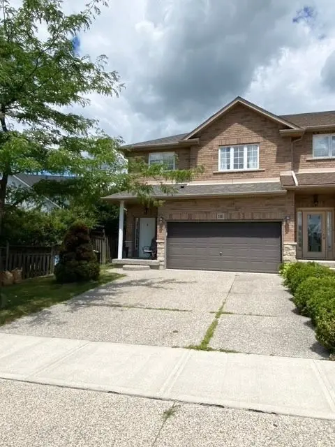 1101 Harrogate DR, Hamilton, ON L9K 1N1