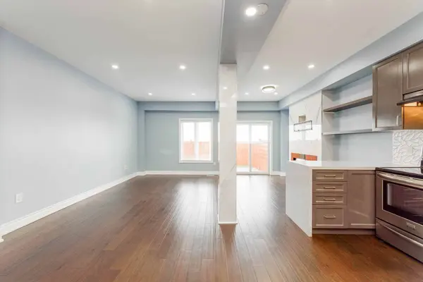 42 Serenity LN, Hamilton, ON L0R 1P0