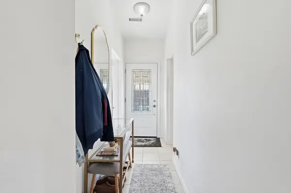 12 Nelson ST, Hamilton, ON L8P 1G3