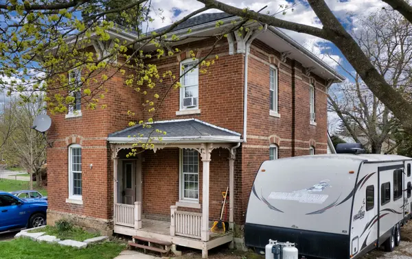 4 Clyde ST, Norwich, ON N0J 1P0