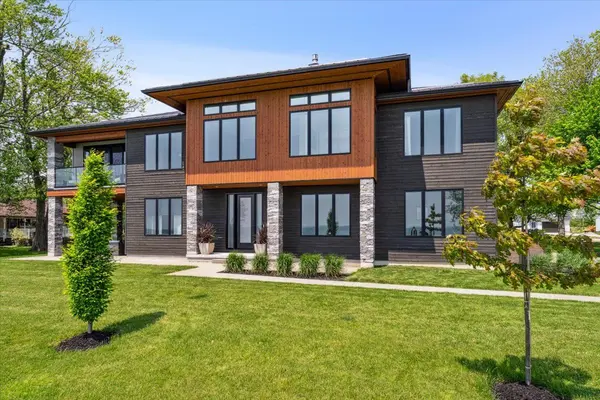 17 Bluewater Pkwy, Haldimand, ON N0A 1P0