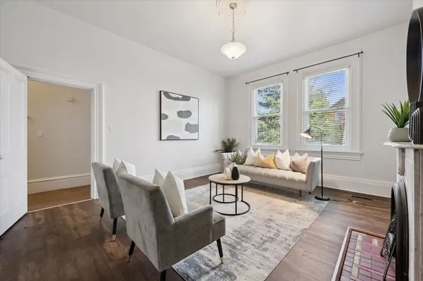 7 Cambridge ST, Guelph, ON N1H 2T8