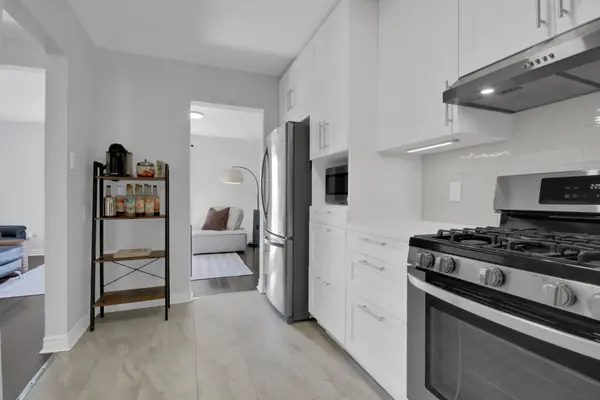 135 Castlefrank RD #22, Kanata, ON K2L 2Y2