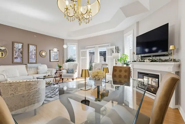 87 Twentyplace BLVD, Hamilton, ON L0R 1W0