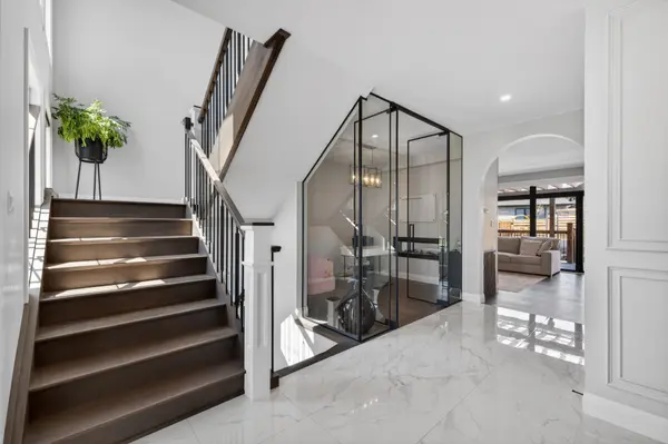 54 Aspen CIR, Thames Centre, ON N0M 2P0