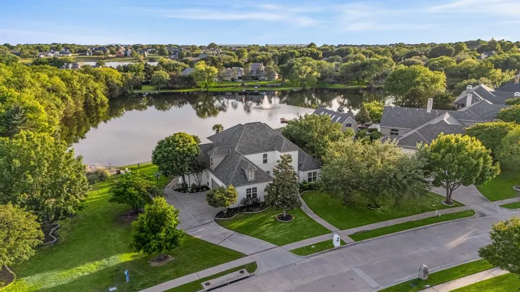 604 Willow Springs Drive, Heath, TX 75032