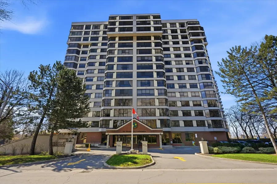 1271 Walden CIR #403, Mississauga, ON L5J 4R4