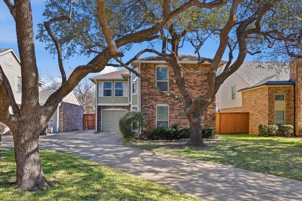 315 Stoneledge Drive, Irving, TX 75063