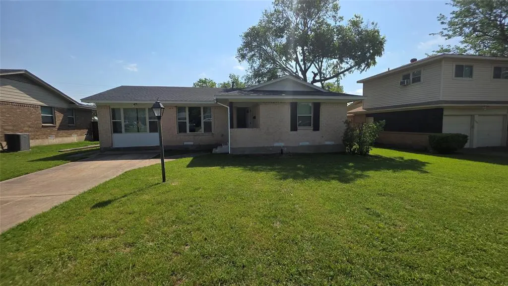 1102 Lorrie Drive, Richardson, TX 75080