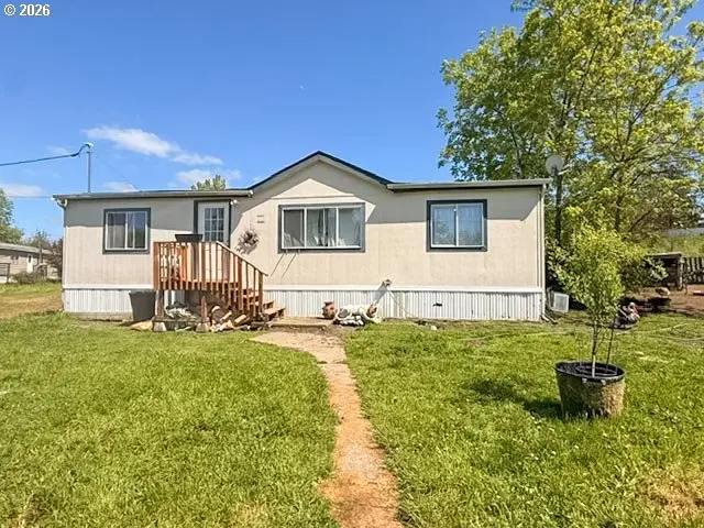 5123 MELODY LN, Roseburg, OR 97471