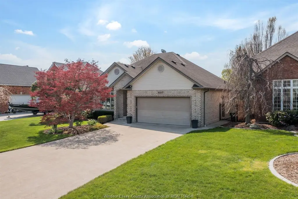 607 GEORGE KENNEDY, Lakeshore, ON N8L 0Z9