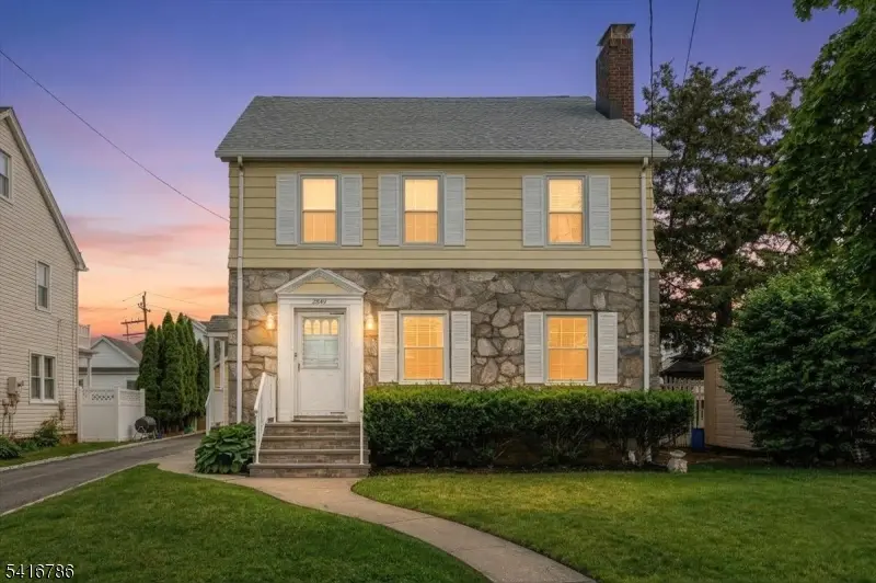 2849 Verona Ave, Linden City, NJ 07036