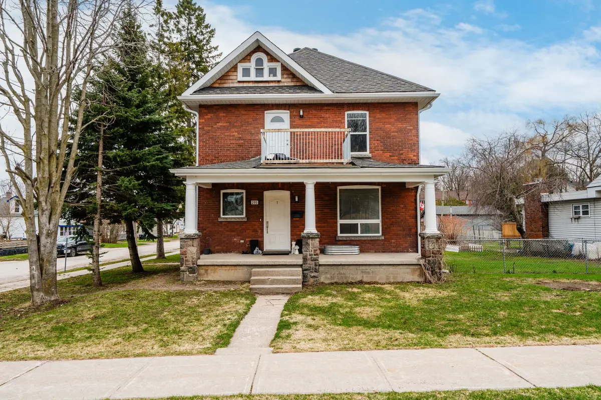 295 Bay ST #2, Midland, ON L4R 1K1