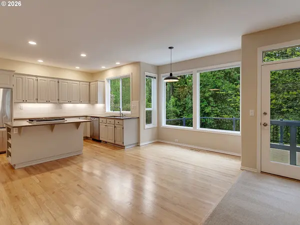 6301 SW FLOWER ST, Portland, OR 97221