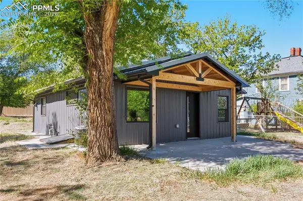 2109 Bott AVE, Colorado Springs, CO 80904