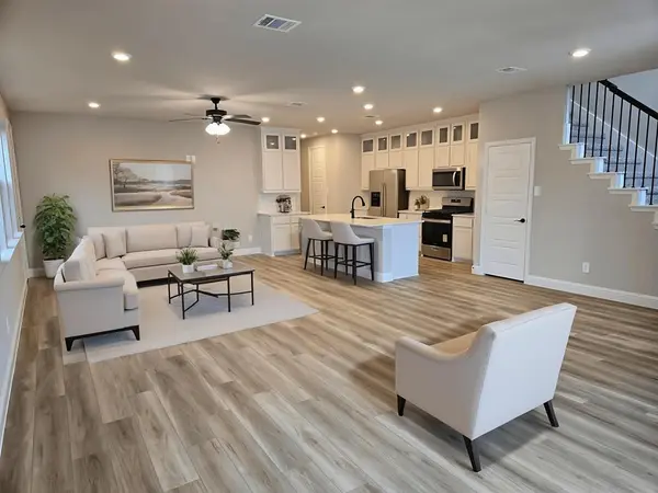 7220 Bayhill Lane, Rowlett, TX 75088