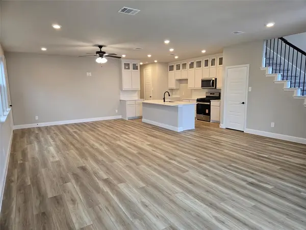 7220 Bayhill Lane, Rowlett, TX 75088