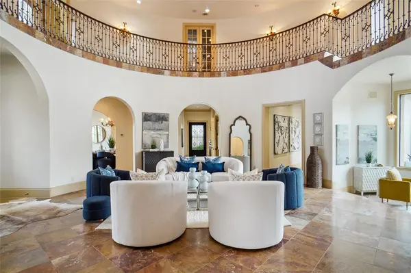 2201 La Rochelle, Flower Mound, TX 75022