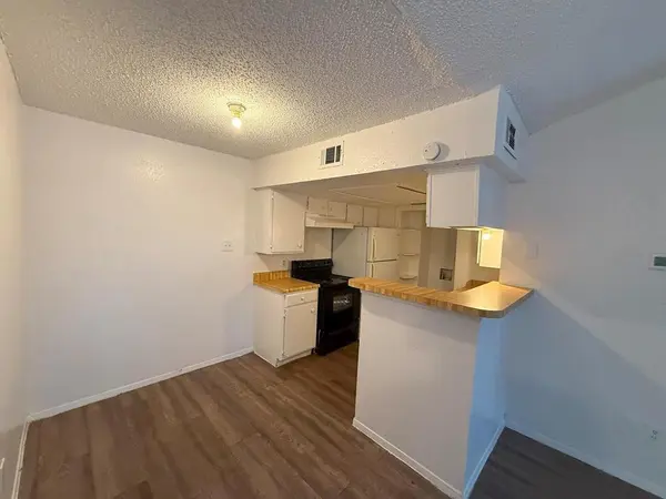 7152 Fair Oaks Avenue #2166, Dallas, TX 75231